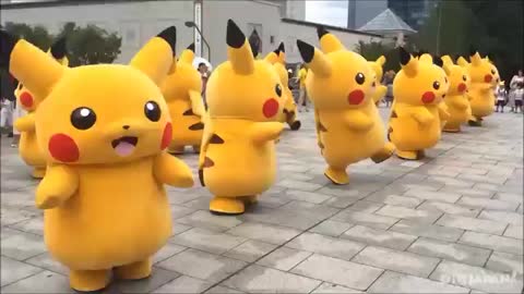 Pikachu Outbreak! Pikachu Parade in Queen’s Square