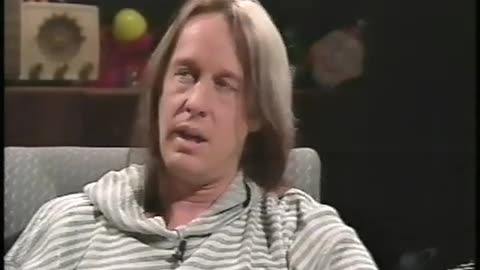 1995 - Todd Rundgren Discusses Virtual Reality