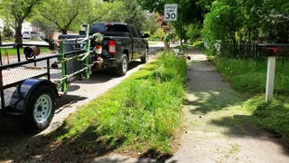 I KNOCKED On This Homeowners Door & MOWED Her NEGLECTED Yard For FREE