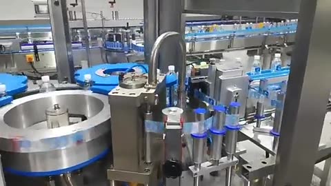 Hot Melt Glue Bopp Labeling Machine For Water Bottle Production Line