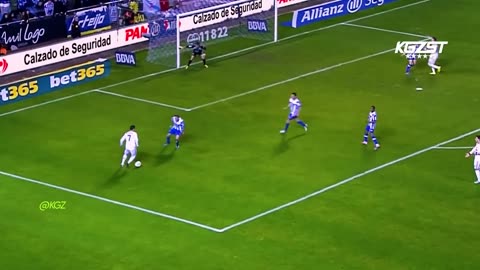 CRISTIANO RONALDO 🔴🔴 king of dribbling skills HD720p