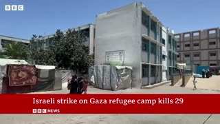 Israeli air strike kills 29 people at Gaza camp for displaced | BBC News