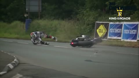 Motorcycle Crashes in ISLE OF MAN TT - VIEWER DISCRETION ADVICED