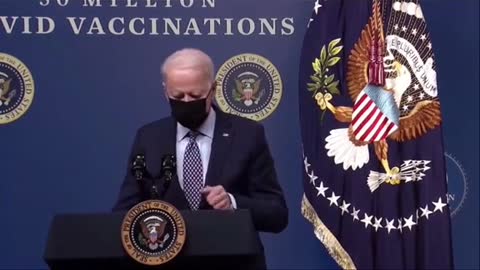 Joe Biden “Forgets ”His Mask Once Again