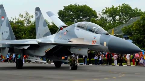 Sukhoi SU-30 Fighter Aircraft Fascinates The People Of Kupang
