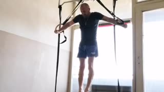 HARD WORKOUT SESSIONS ON GYMNASTICS RINGS TRAINING FOR IRON CROSS