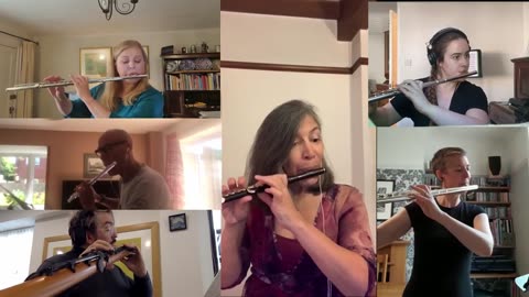 Vivaldi Piccolo Concerto RV443 (3rd mvt) played by Maidstone Wind Symphony flutes