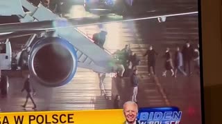 Biden confirmed to be the one who fell down the stairs of the presidential plane in Poland