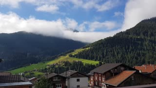 Stunning Swiss alps timelaps