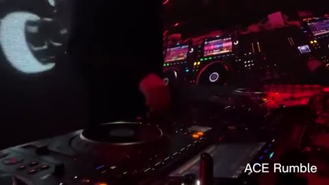 DJ ACE Remix music in first-person - 3/13