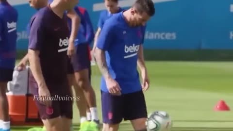 Messi's funny moments in training😅👀#football #messi #funny #training