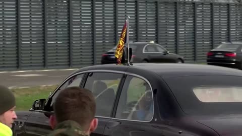 King Charles welcomed with gun salute in Germany