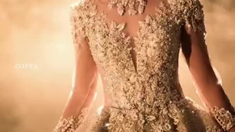 Wedding dress with jewels and pearls / say yes to the dress