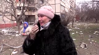 Devastation in Mariupol as civilians leave port city