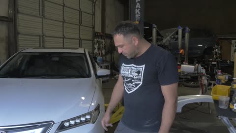 How To Install a License Plate - 2015 Acura TLX