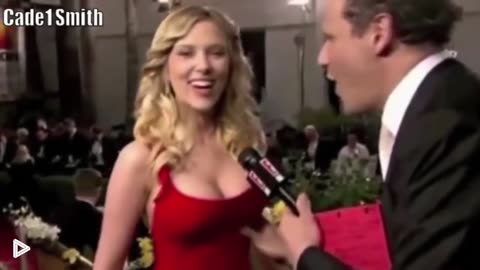 10 Most Awkward Red Carpet Moments 😳😳 VERY EMBARRASSING!!