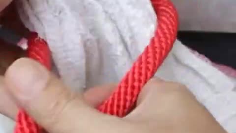 How to tie a sack with rope