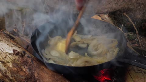 Solo Bushcraft Overnight - Canvas Lavvu Hot Tent - Ammo Can Stove Step by Step Build