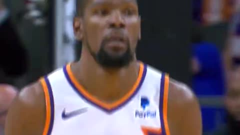 KD just passed Shaq to move into 8th on the NBA's all-time scoring list! A walking bucket