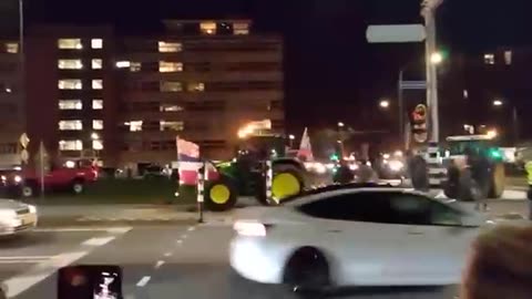 Warm welcome as Dutch farmers arrived in Den Bosch ahead of the elections …