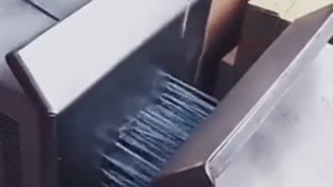 This is how nails are sorted