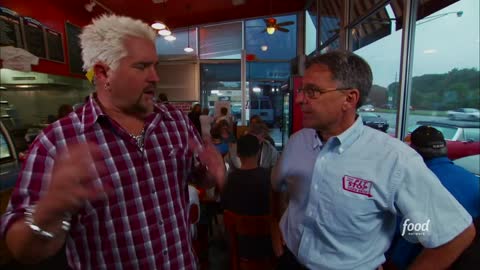 Guy Fieri Eats Spaghetti Squash at the Pit Stop Diners