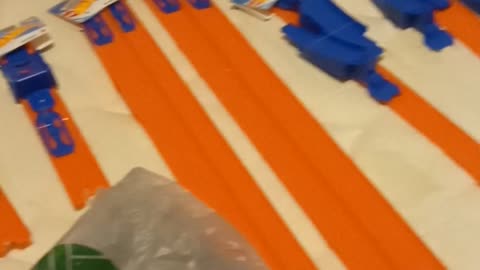 Introduction to Hot Wheels Track Building