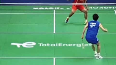 Ginting's Ultimate Badminton Trick Shots Will Blow Your Mind!