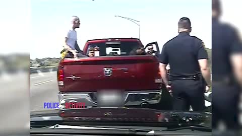 Dashcam Video Of Cop Pepper Spraying Bikers On Highway