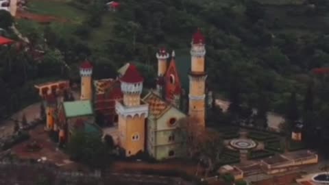 Abandoned Disney world in Philippines (fantasy eorld)