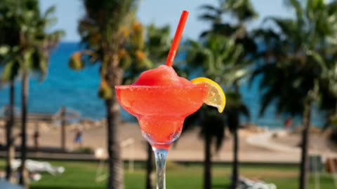 Take a Sip of Paradise: How to Make a Virgin Strawberry Daiquiri