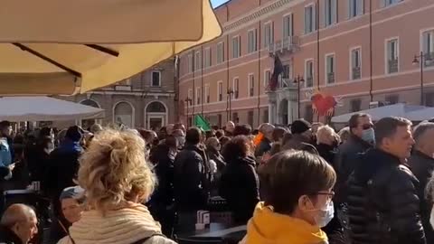 Italy Protests for Pro choice / No Green Pass