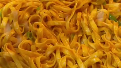 Delicious food with noodles