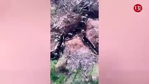 7 Ukrainian scouts took 22 Russians hostage in a trench in Bakhmut - Drone footage