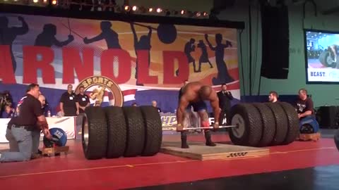 World Record| Deadlift 1128 pounds| Strong man
