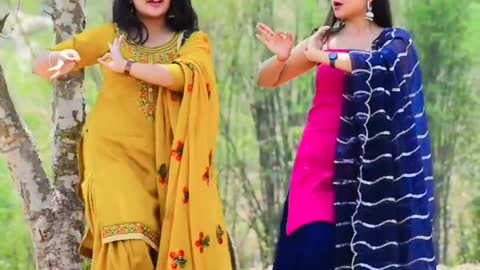 Pahadi dance by himachali girls