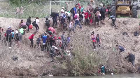 Texas installed a border fence to keep illegal migrants out but it was lifted by the GOV