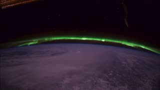 ISS Expedition 42 Time Lapse Video of Earth and Aurora