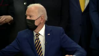 Biden Admits He Does Not Read Bills Which Come to His Desk!