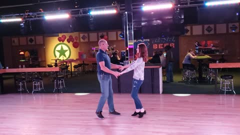 West Coast Swing @ Electric Cowboy with Wes Neese 20220220 193208