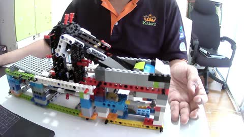 LEGO Technic GBC Machine