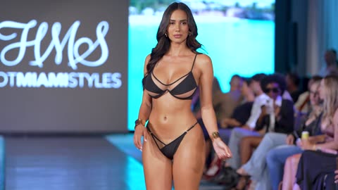 Amber Quinn's SLOW MOTION Runway Walks / Hot Miami Styles