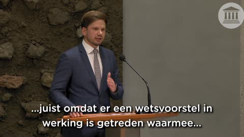 Gideon van Meijeren (FVD) pakt Kajsa Ollongren (D66) aan: “U bouwt aan een totalitaire staat!”