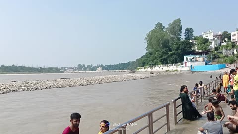 Rishikesh trivani ghat view