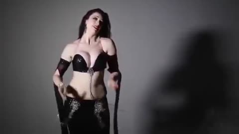 Most Beautiful Belly Dancer, sexy moves of beautiful belly dancer