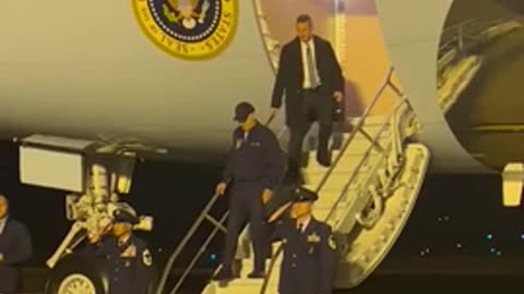 COVID Infected Joe Biden Lands In Delaware Without Mask To Isolate