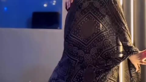 Hot and sexy indian girl Bhojpurisong dance