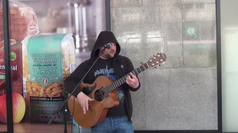 Steve Sampson Busking. 19th May 2018 Royal wedding celebration Prince Harry and Megan Marples