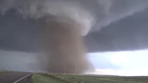 MONSTER Tornado
