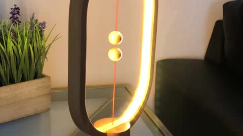 Hygo Lamp